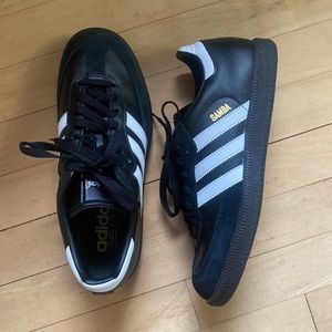 BRAND NEW NEVER WORN